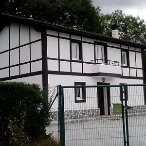  Сasa de vacaciones Lavin Etxea