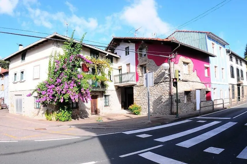 Apartamentos Urdaibai Busturia
